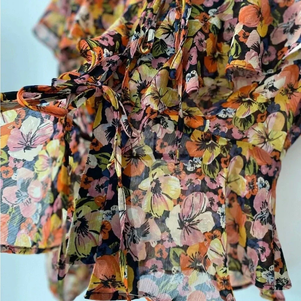 Topshop Ruffle Chiffon Blouse Tie Front Sizes 6, 8 - Picture 2 of 3